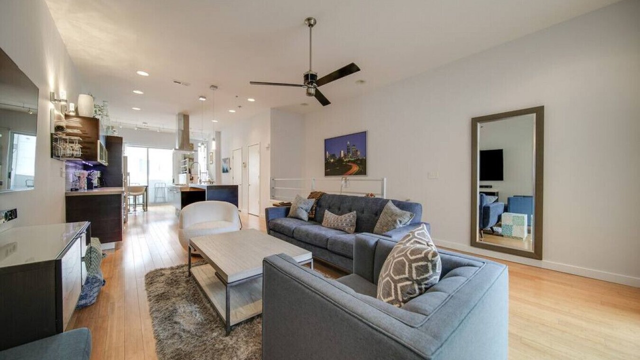 Photo of Livingroom in Wesley Heights