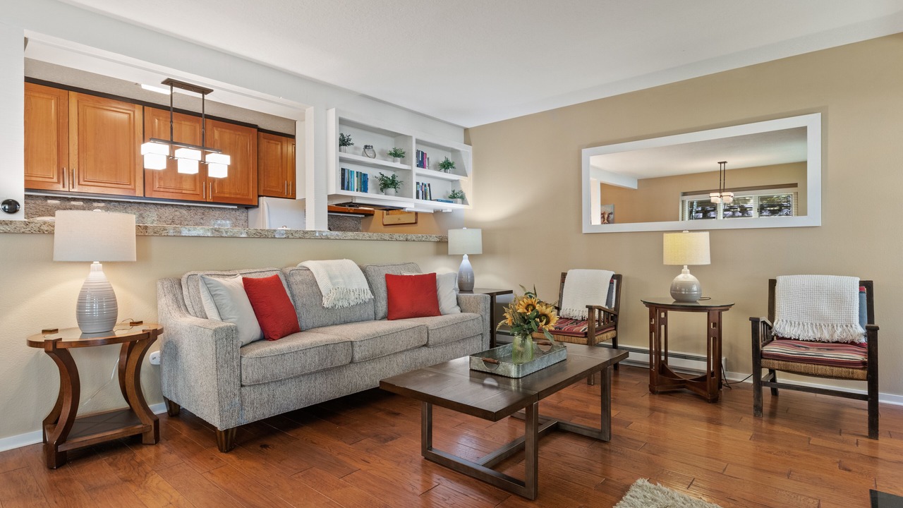 Photo of Livingroom in Teton Pines