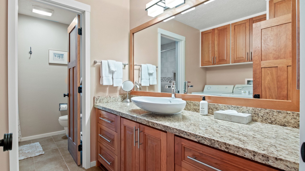 Photo of Bathroom in Teton Pines