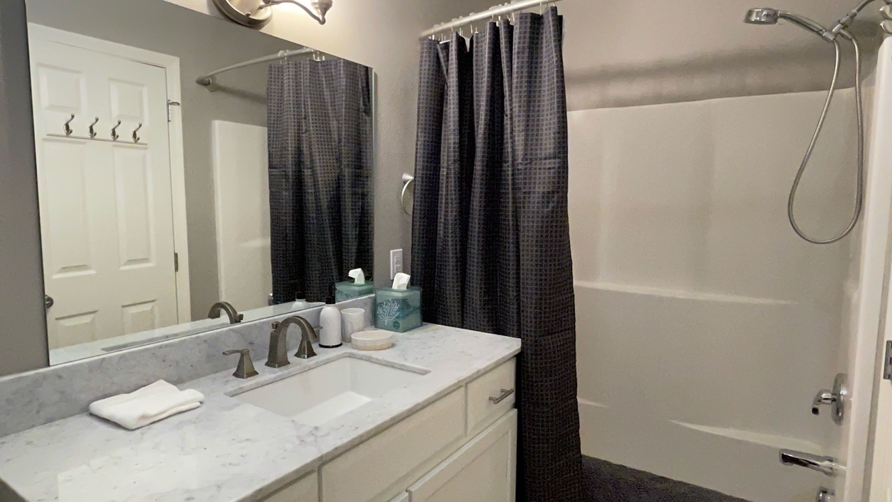 Photo of Bathroom in Moose Can Gully