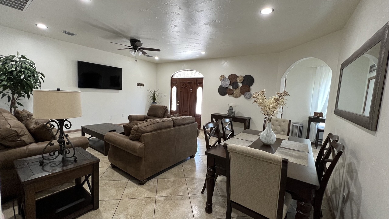 Photo of Livingroom in Harlandale