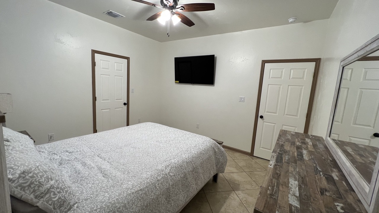 Photo of Bedroom in Harlandale