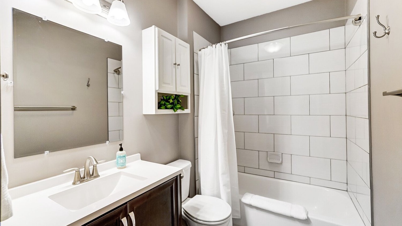 Photo of Bathroom in Oakley