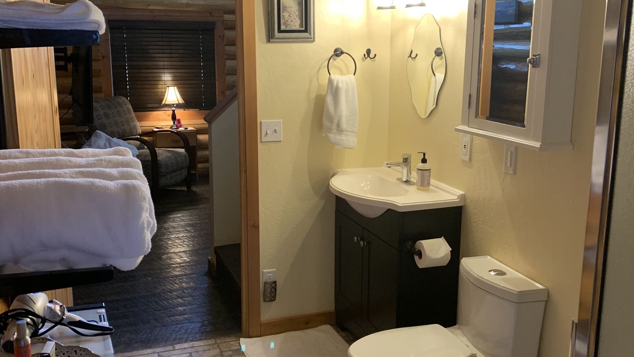 Photo of Bathroom in Mullan