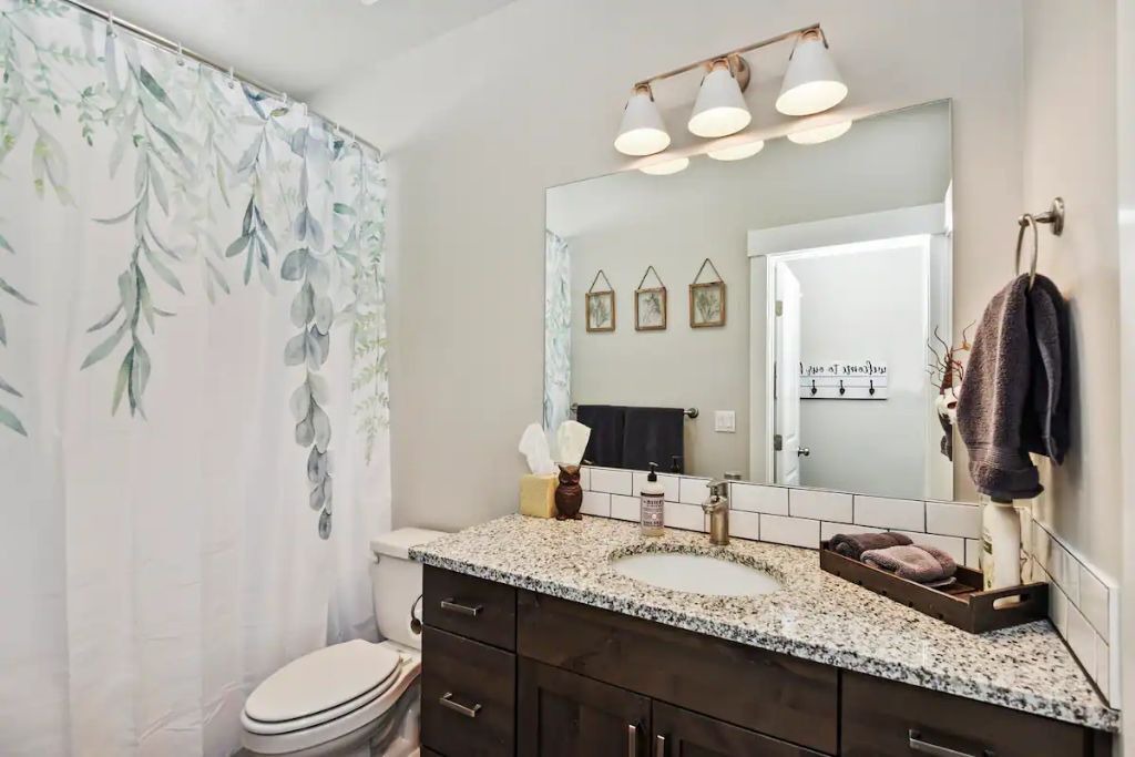Photo of Bathroom in Tamarack Resort