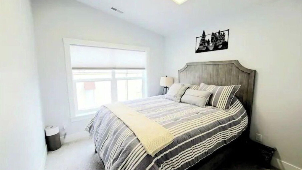 Photo of Bedroom in Veterans Park