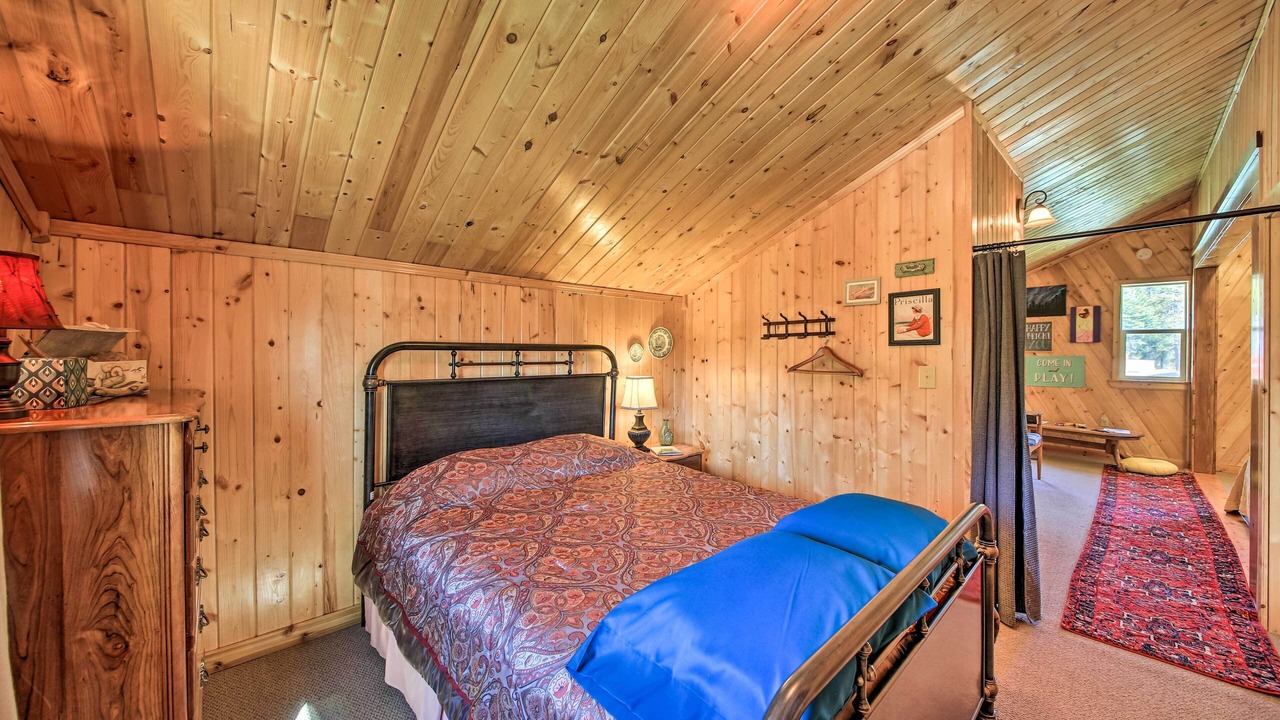 Photo of Bedroom in Priest River