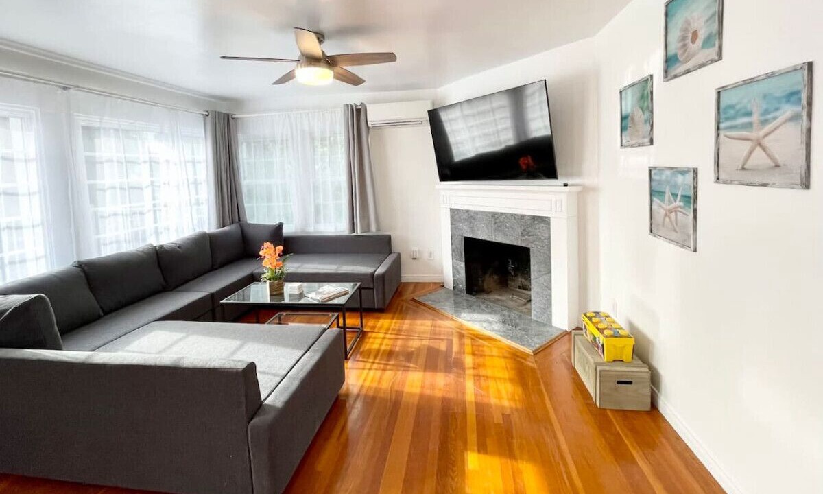 Photo of Livingroom in Middletown