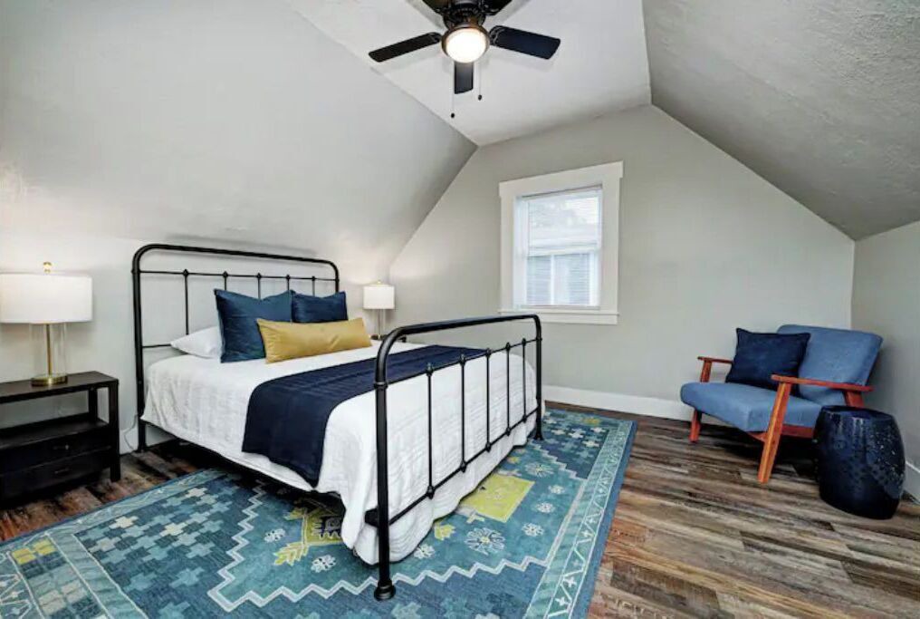 Photo of Bedroom in Fountain Square