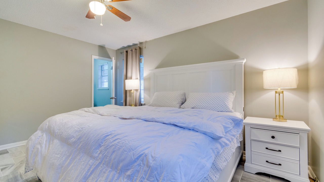 Photo of Bedroom in Reservoir