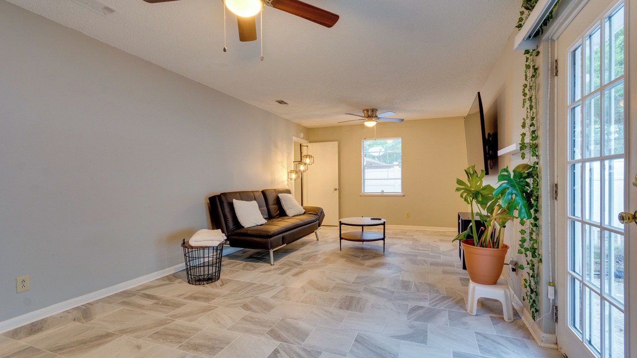 Photo of Livingroom in Reservoir