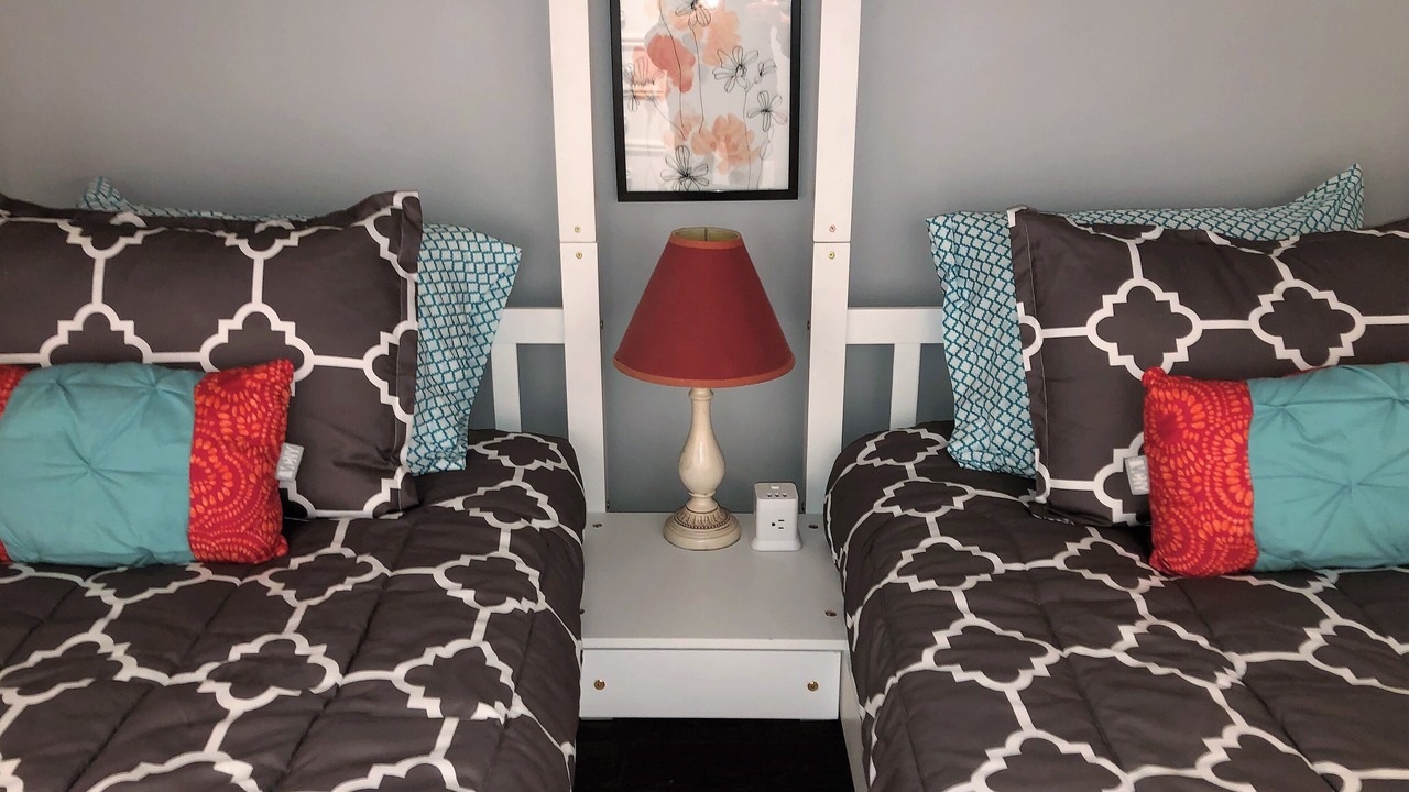 Photo of Bedroom in Oak Harbor