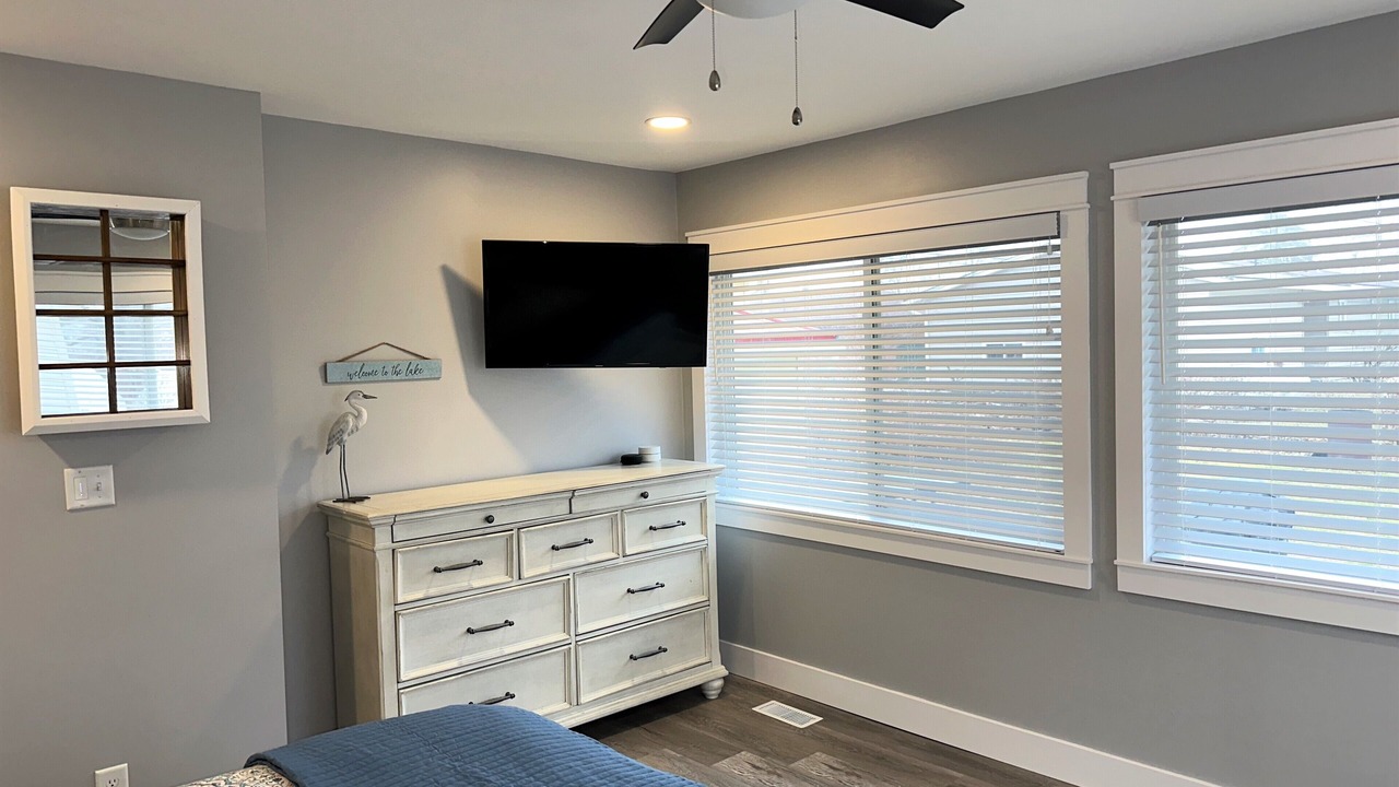 Photo of Bedroom in Oak Harbor