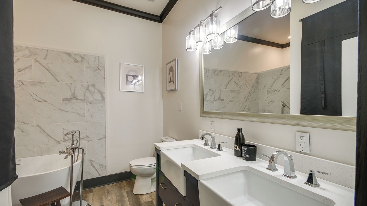 Photo of Bathroom in Greenwood