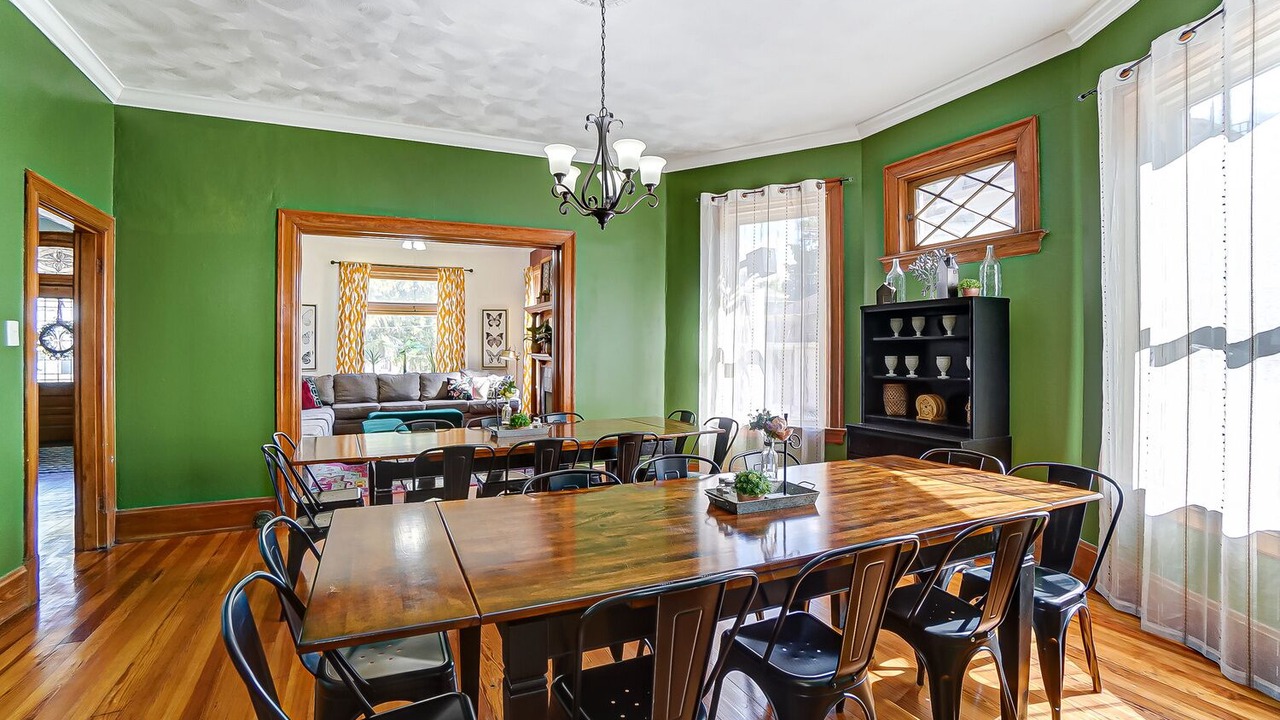 Photo of Livingroom in Cincinnati