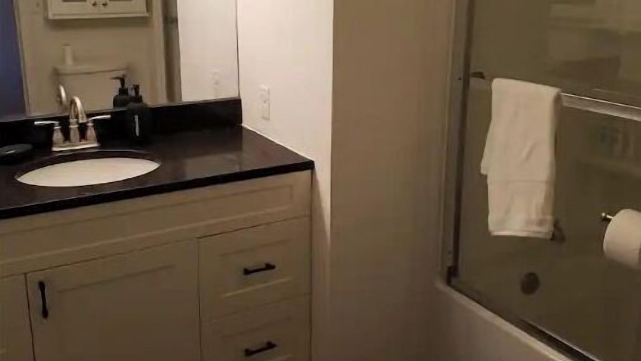 Photo of Bathroom in Riverton