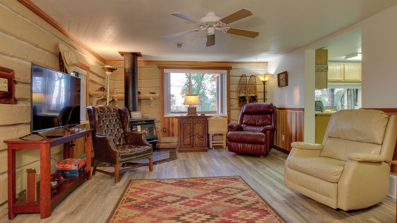Photo of Bedroom in Augusta