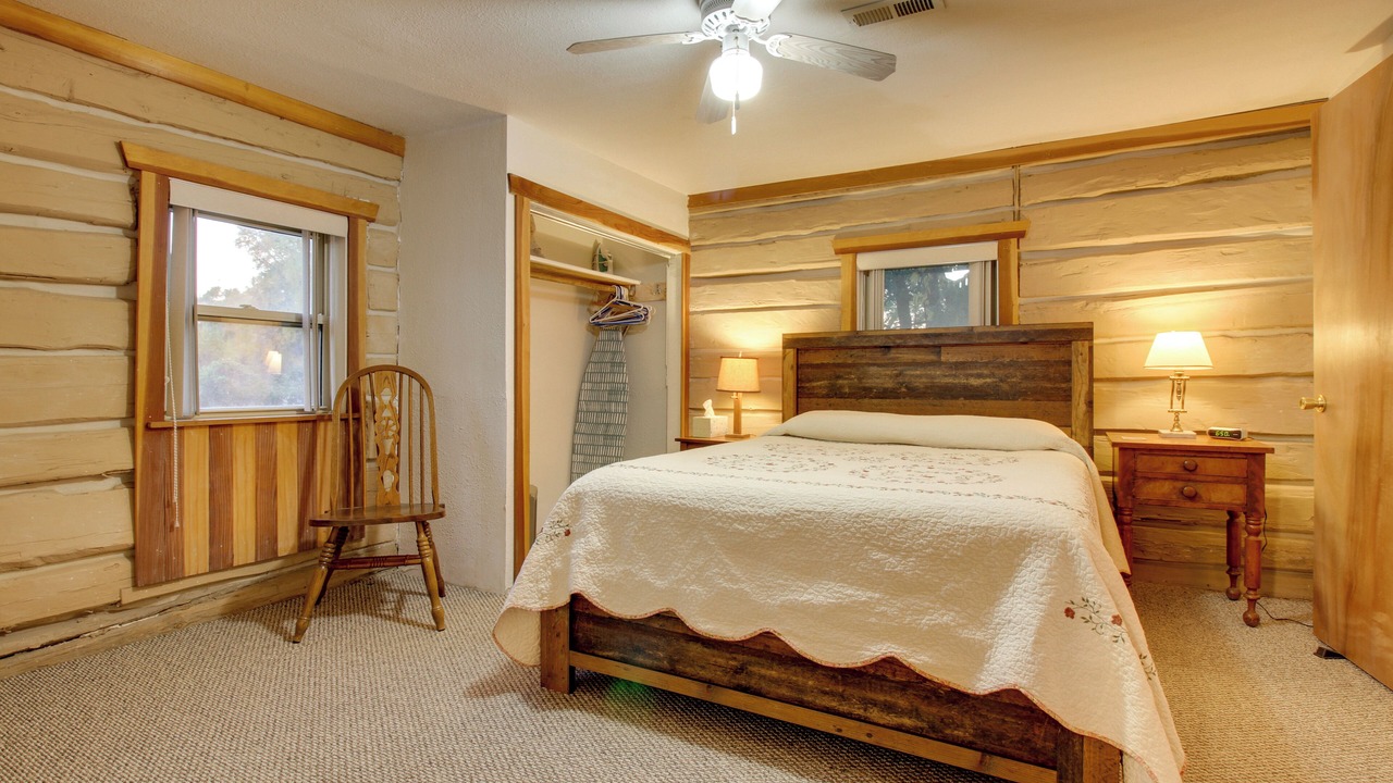Photo of Bedroom in Augusta