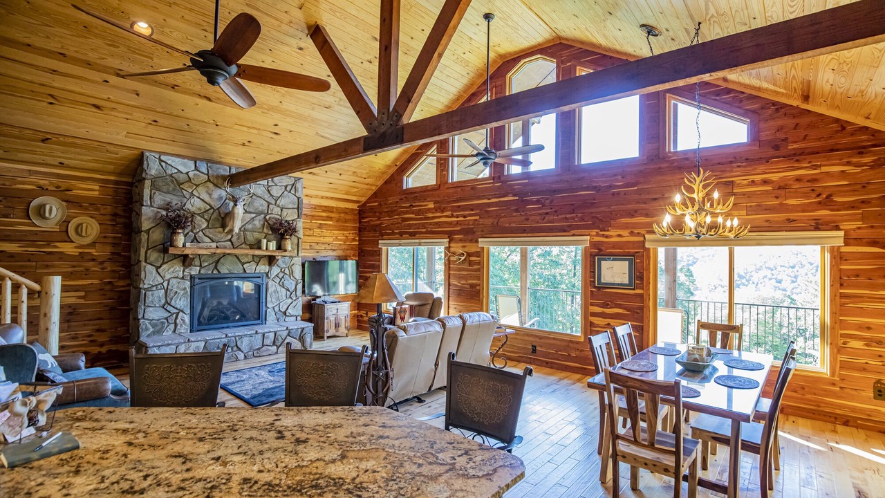 Photo of Livingroom in Compton