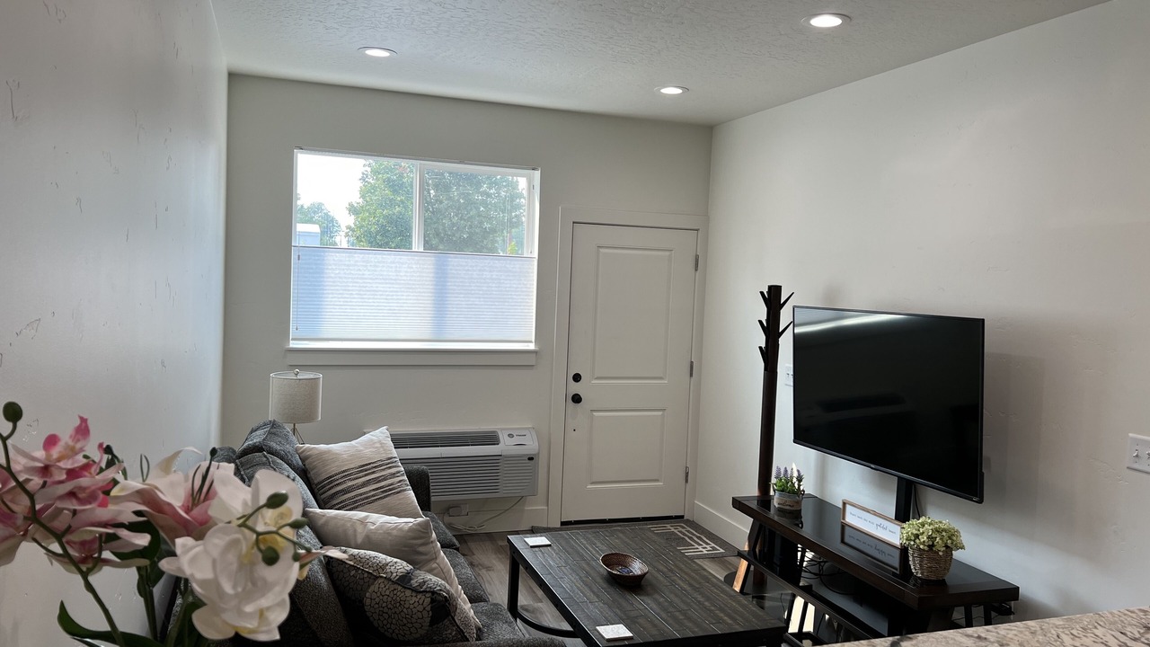 Photo of Livingroom in Franklin to the Fort