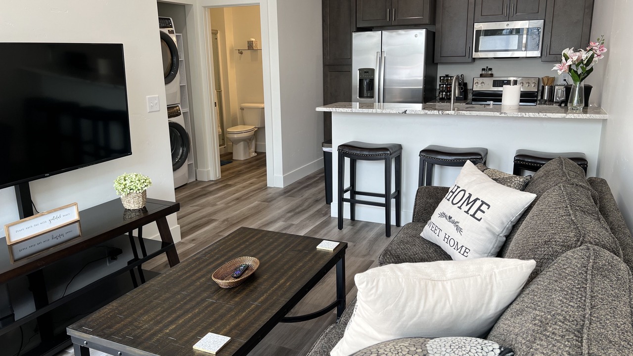 Photo of Livingroom in Franklin to the Fort