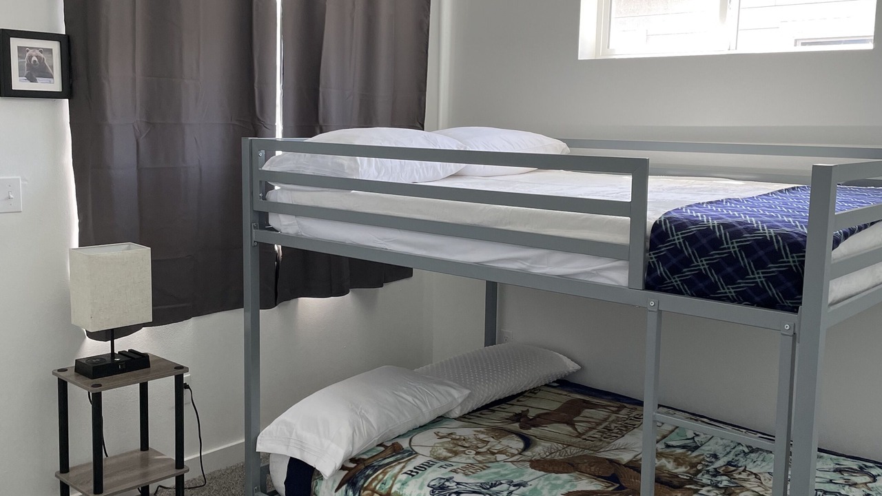 Photo of Bedroom in Livingston