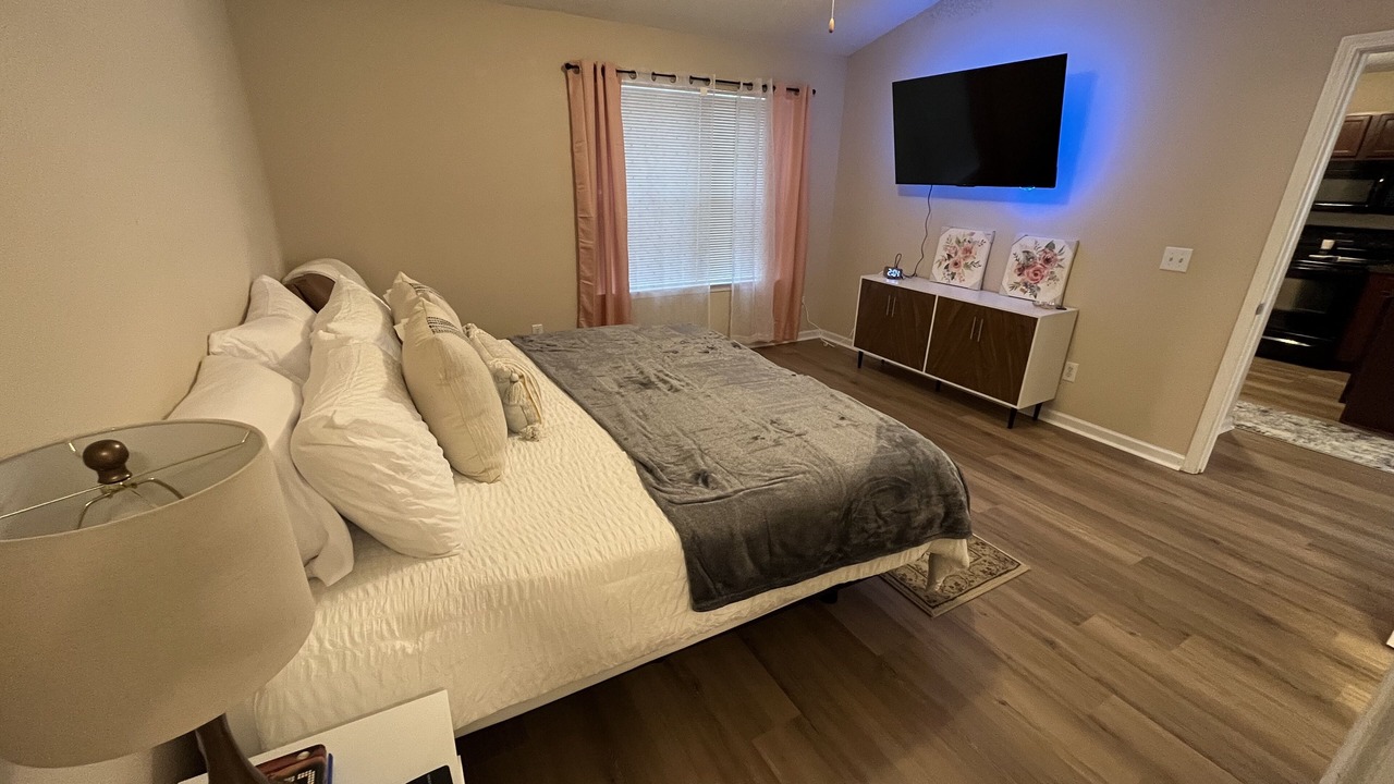 Photo of Bedroom in State Park