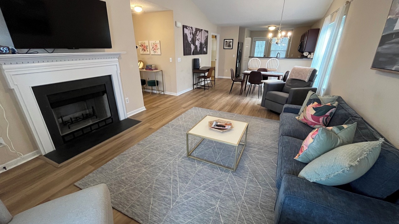 Photo of Livingroom in State Park