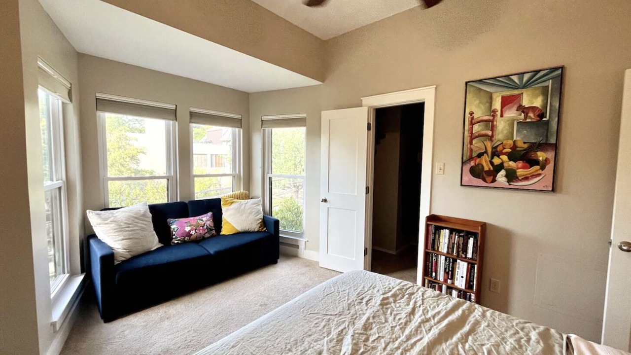 Photo of Bedroom in Clarksville