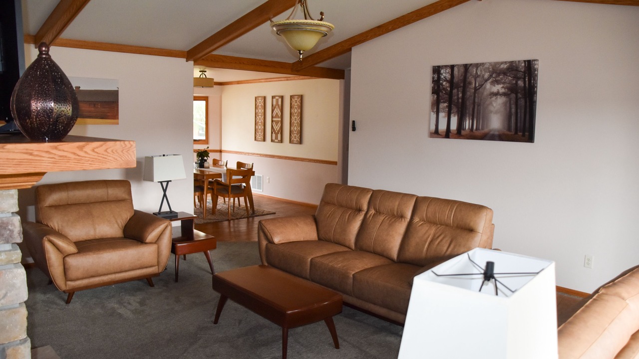 Photo of Livingroom in Lewistown