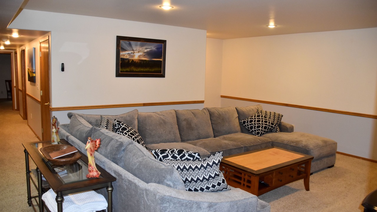 Photo of Livingroom in Lewistown