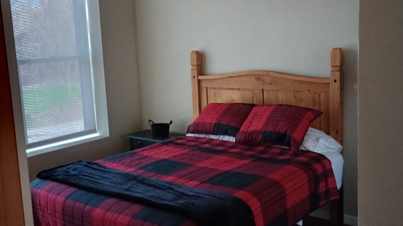 Photo of Bedroom in Absarokee