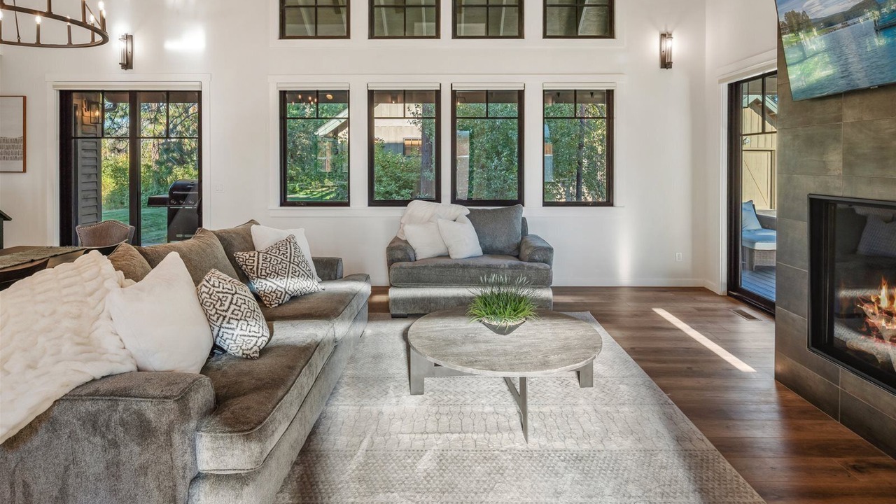 Photo of Livingroom in Dover Bay