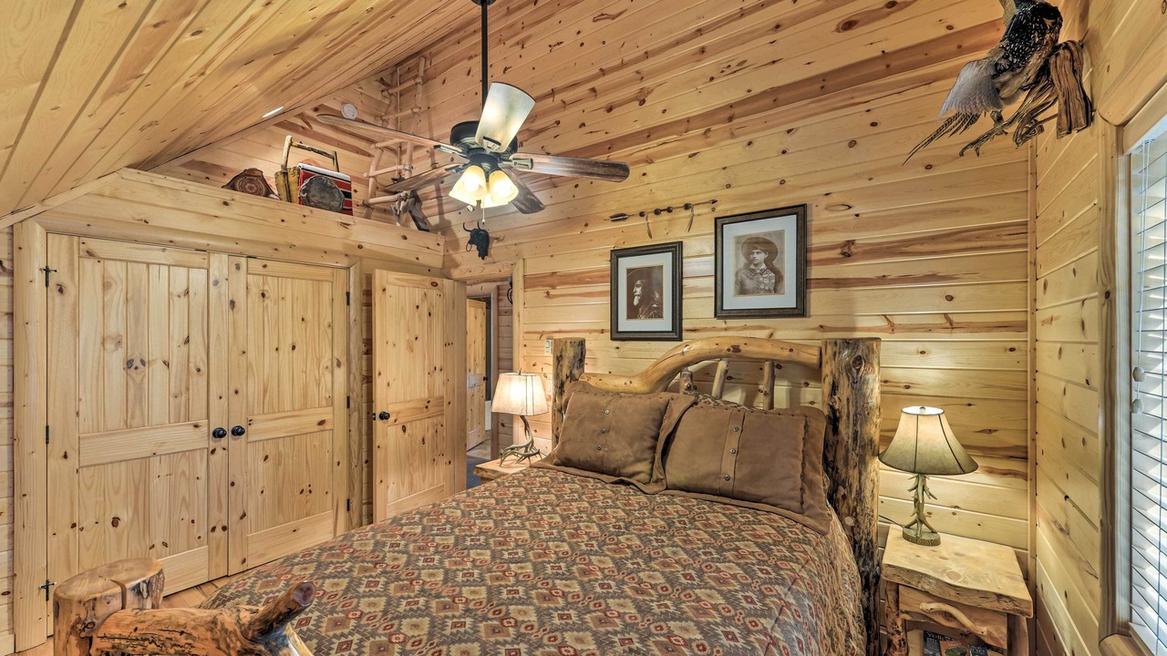 Photo of Bedroom in Island Park