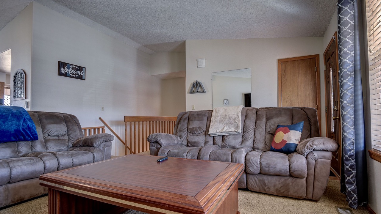 Photo of Livingroom in Cheyenne Meadows