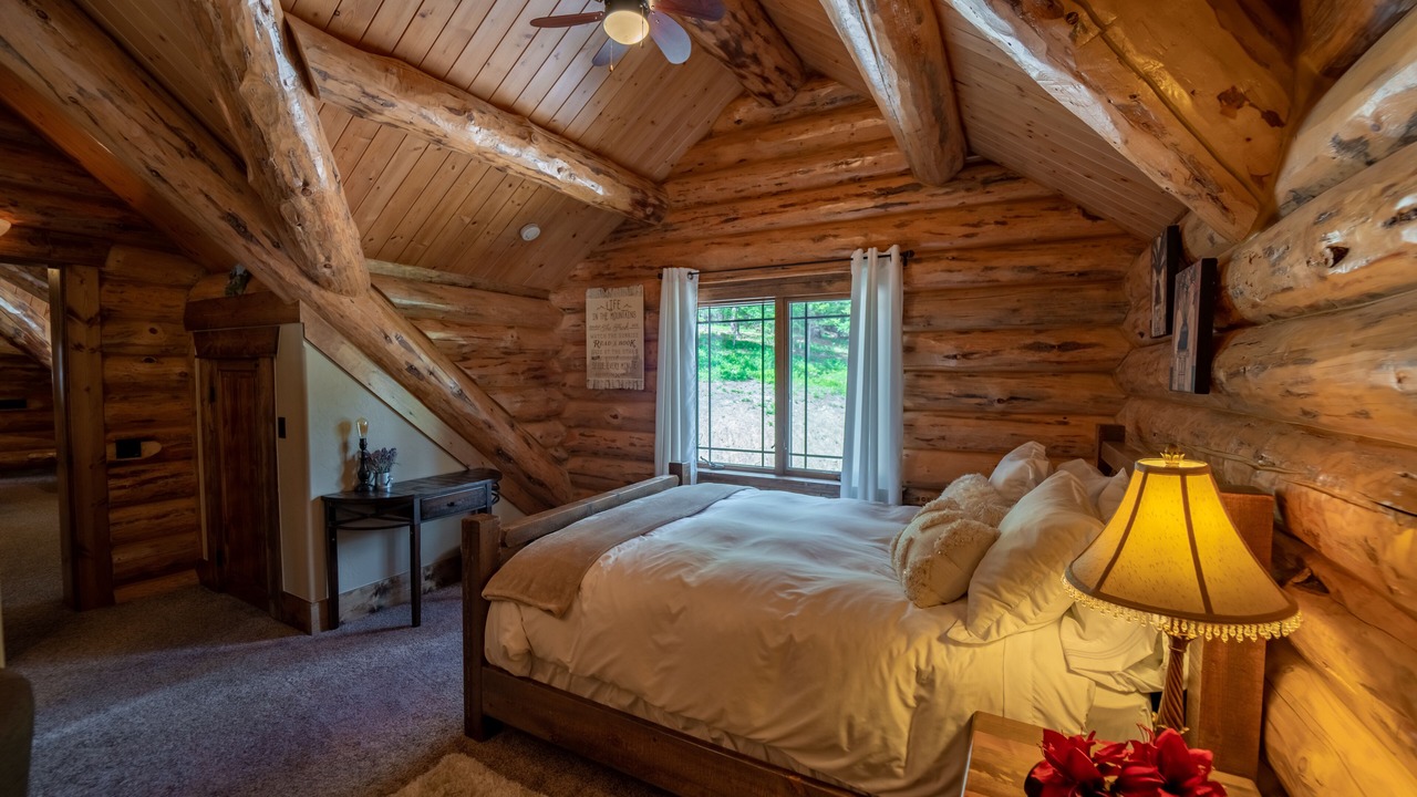 Photo of Bedroom in Libby
