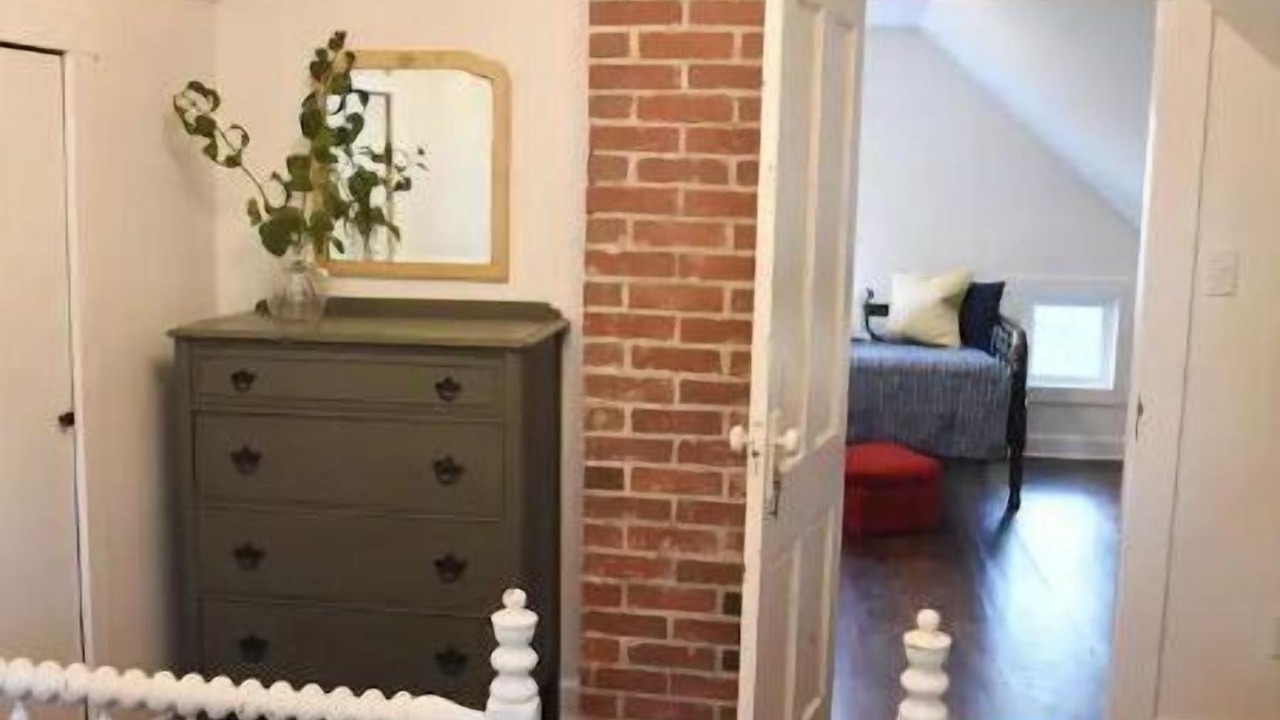 Photo of Bedroom in Wayne County