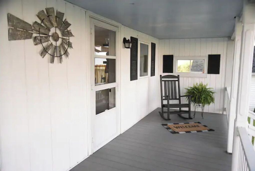 Photo of Patio Balcony in Wayne County