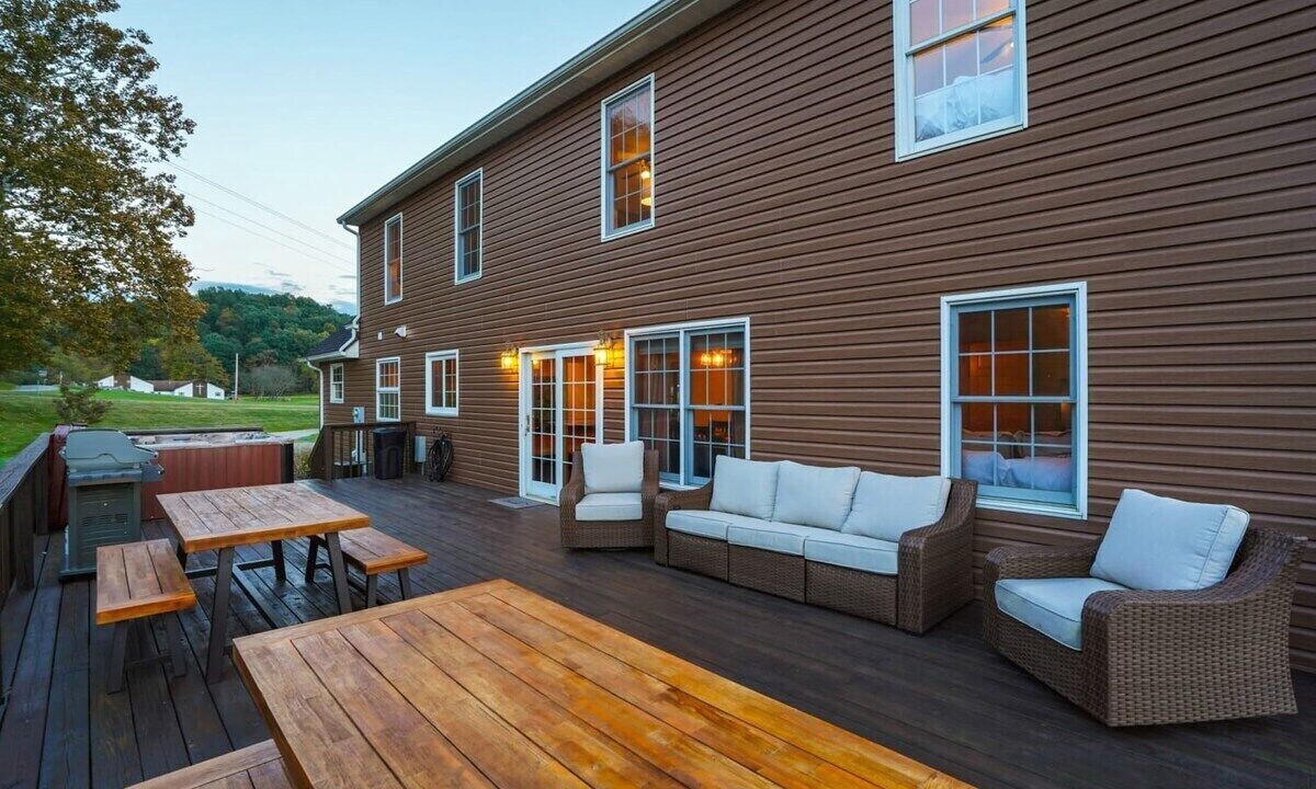 Photo of Outdoor in Logan
