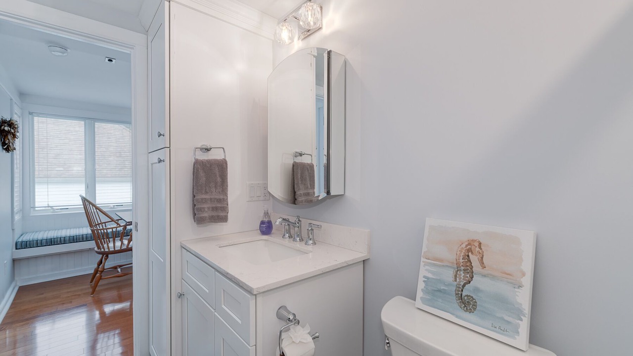 Photo of Bathroom in Mews Village