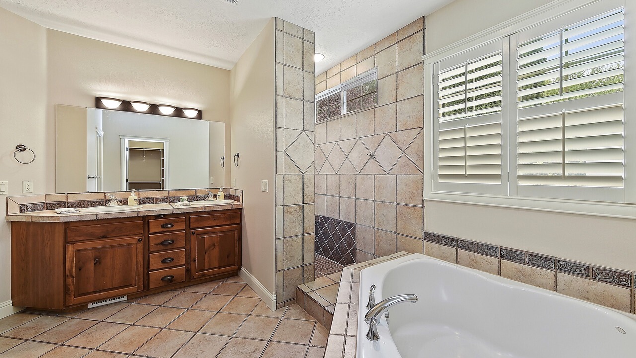 Photo of Bathroom in Eagle