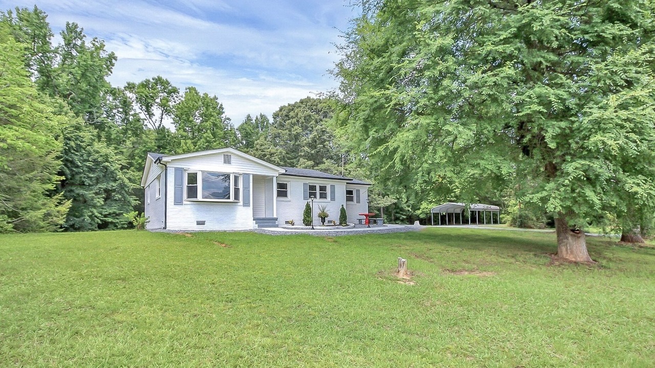 Photo of Outdoor in Bowling Green