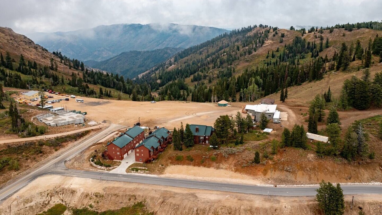 Photo of Others in Powder Mountain