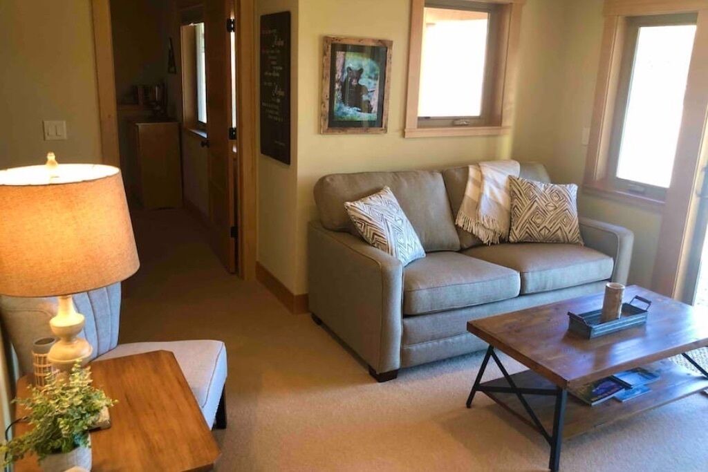 Photo of Livingroom in Lakeside