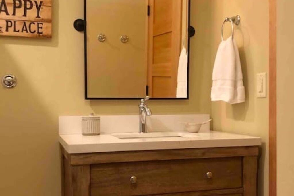 Photo of Bathroom in Lakeside