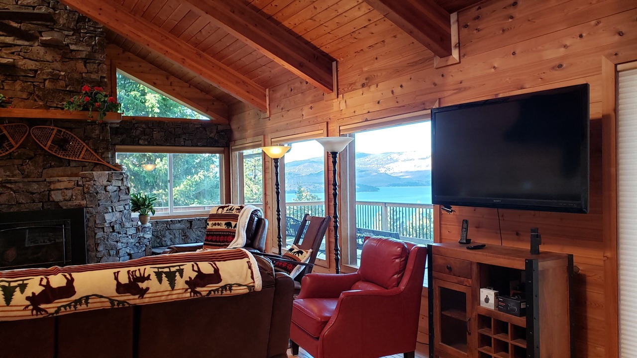 Photo of Bedroom in Big Arm