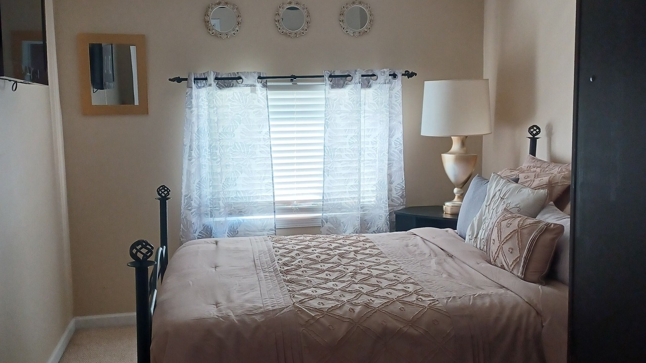 Photo of Bedroom in State Park
