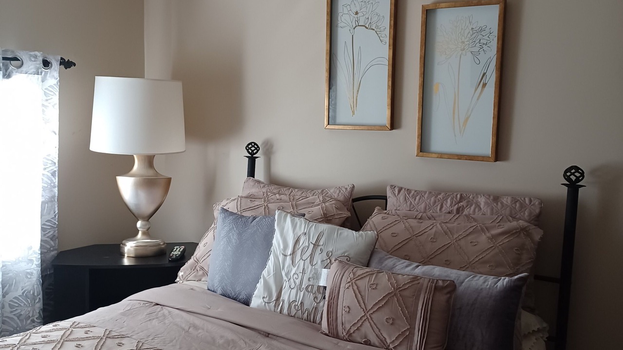Photo of Bedroom in State Park