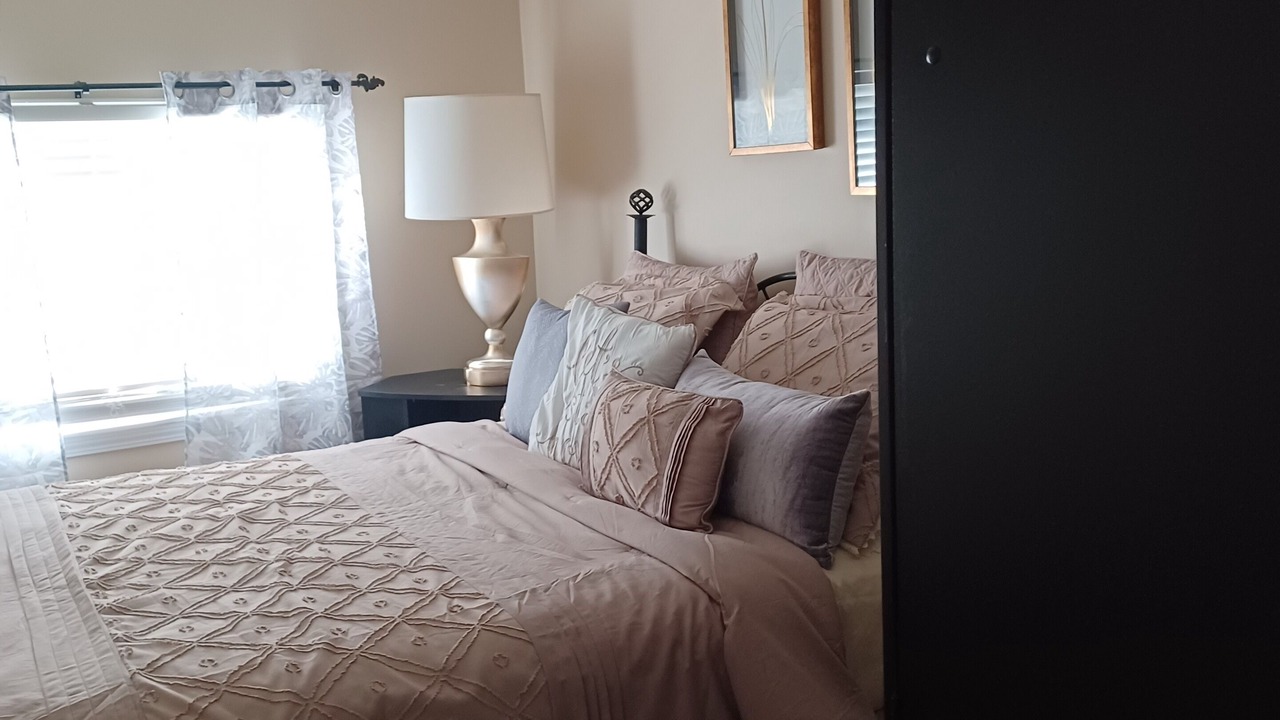 Photo of Bedroom in State Park