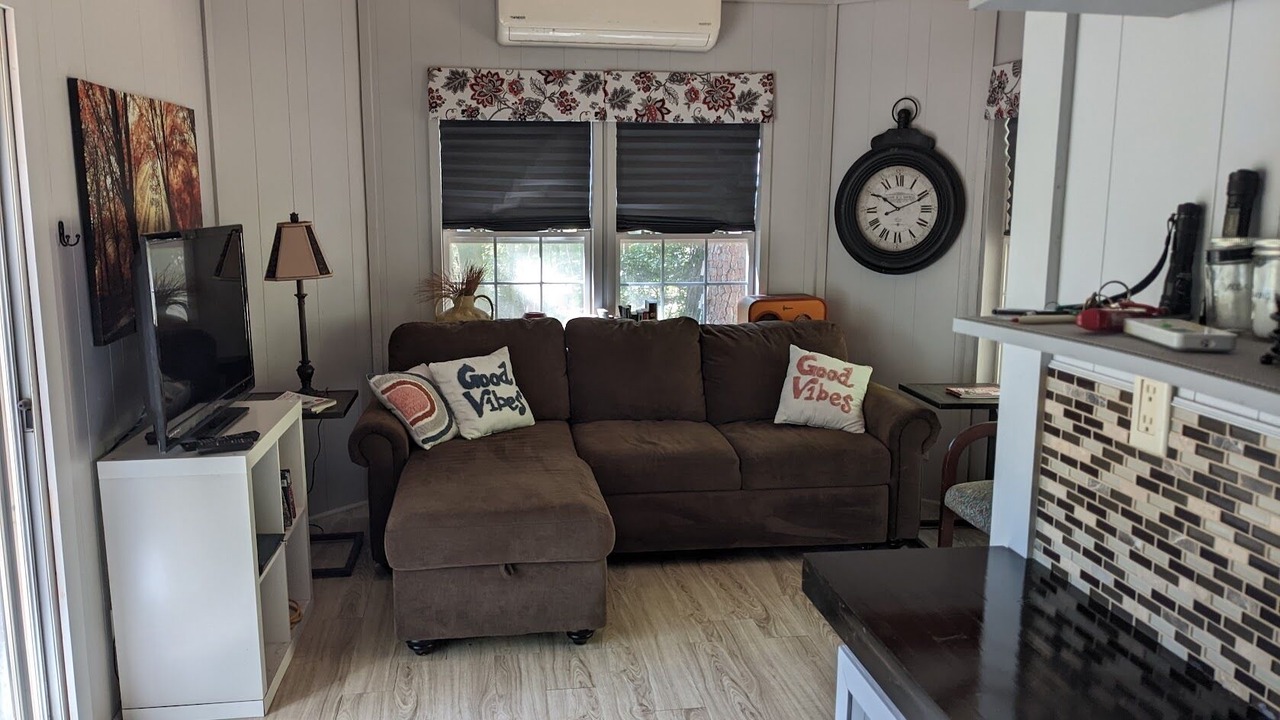 Photo of Livingroom in Saulsbury